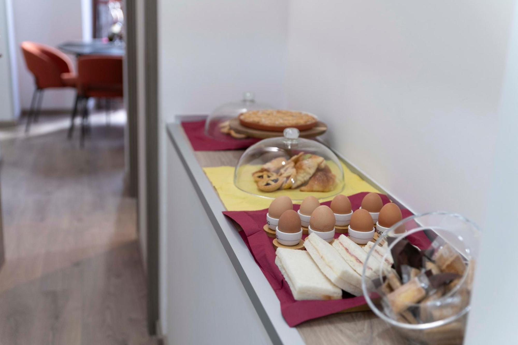 Cola Bed & Breakfast Rom